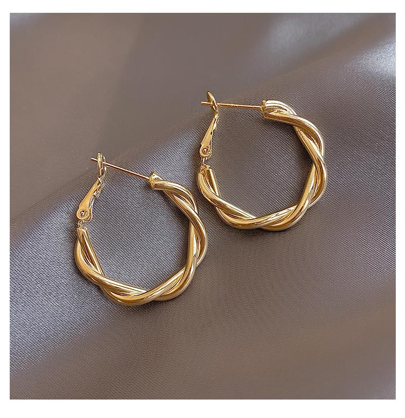 New Classic Copper Alloy Smooth Metal Hoop Earrings