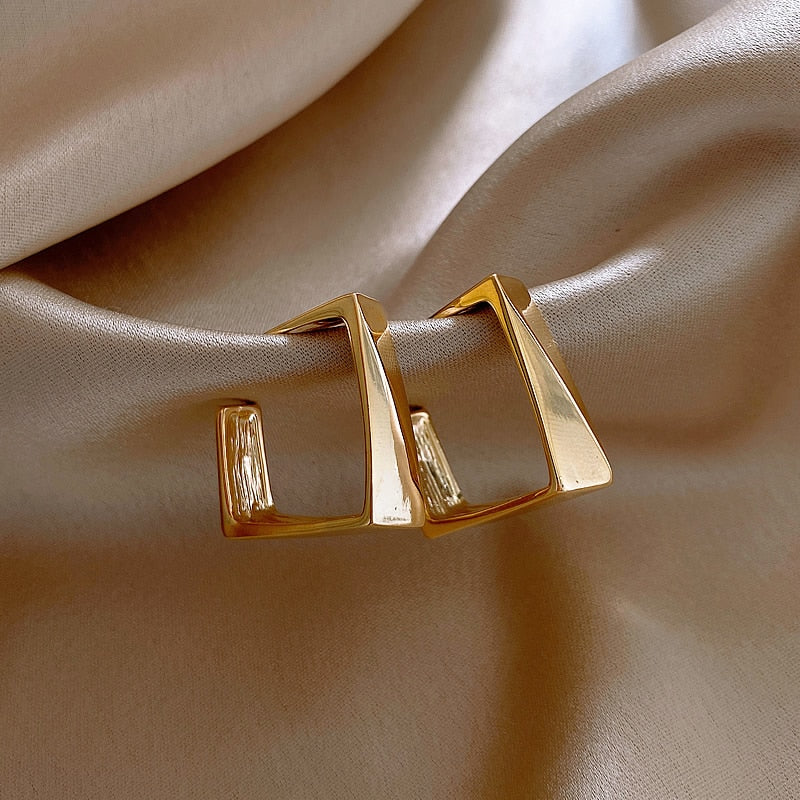 New Classic Copper Alloy Smooth Metal Hoop Earrings